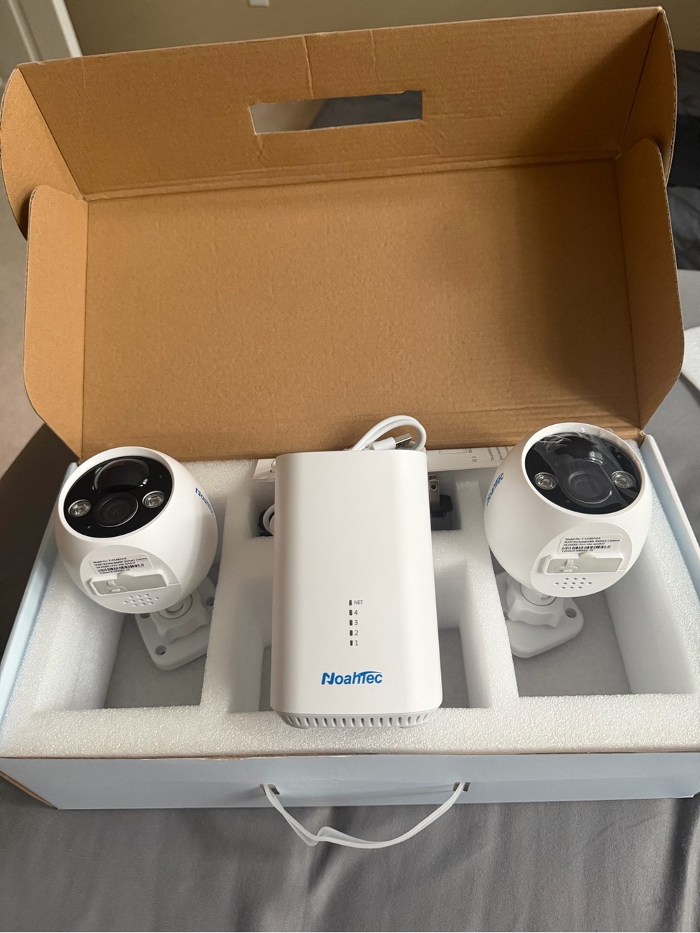 Amazon NoahTec White Home Security Camera System